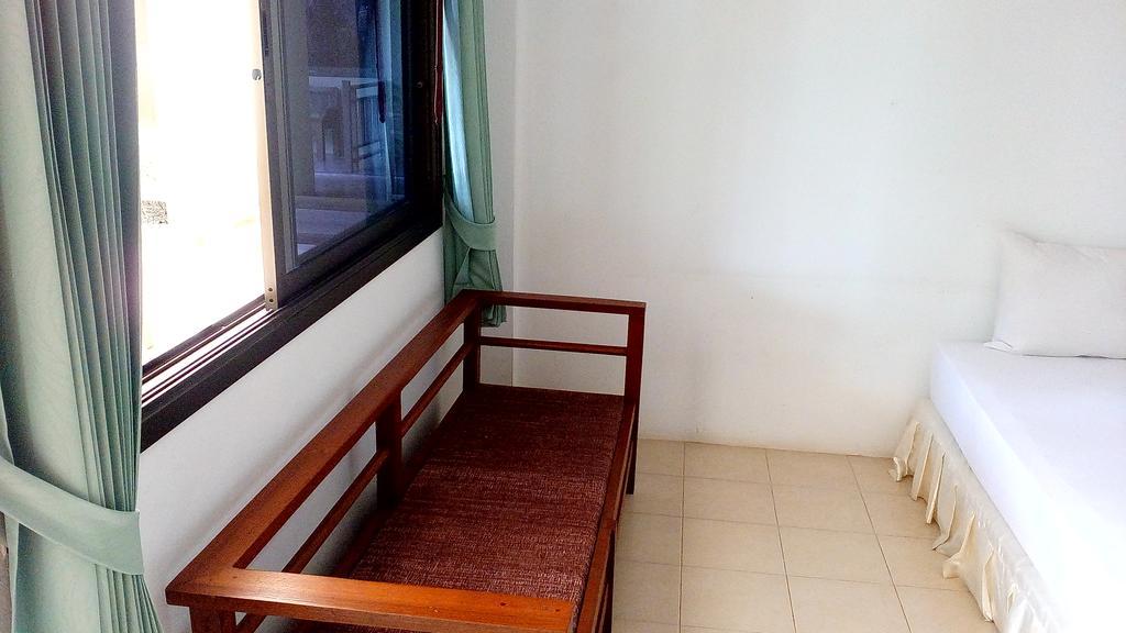 Baan Pitcha บ้านพิชชา Ламай Бийч Екстериор снимка
